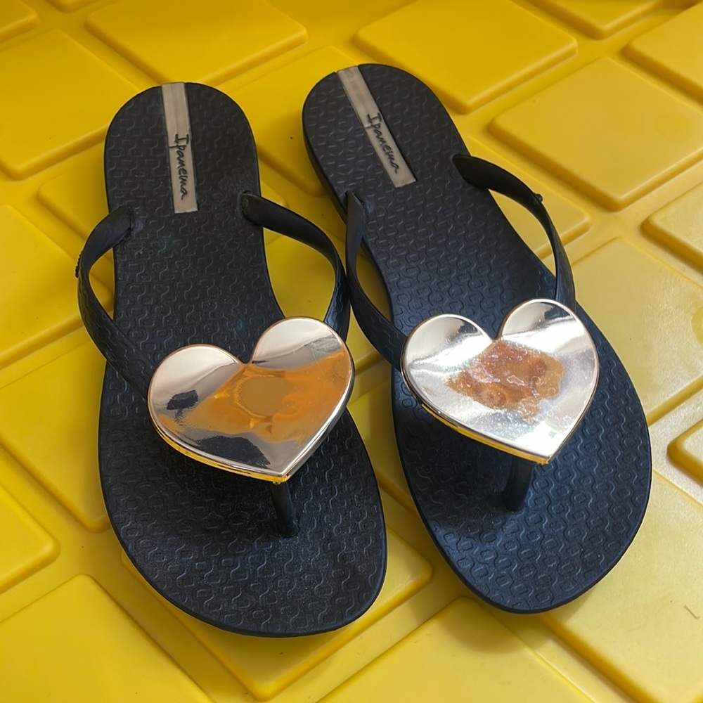 Ipanema flip flops